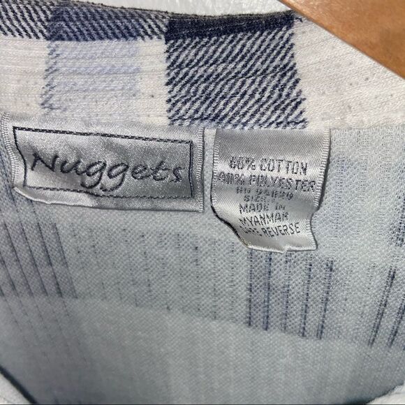 Vintage light blue plaid button up top - Picture 6 of 11